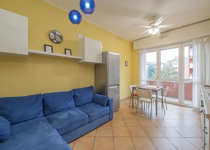 Youhosty - Paul Valery 3 Apartment Mailand