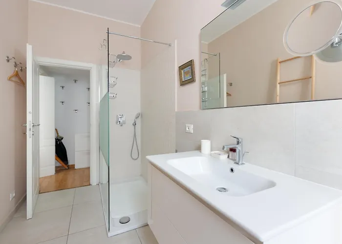 Milan-linate With Balcony * מילאנו