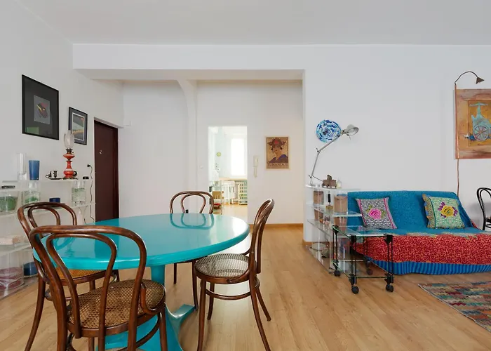 Milan-linate With Balcony Milán