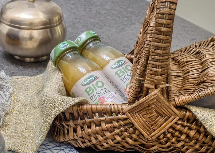 The Green Oriental; Gem In The Duomo City Center Milano