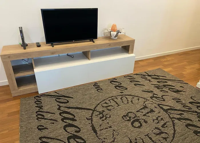 Like At - Close To Metro, Stadio San Siro, Duomo With Private Parking Place Apartmán