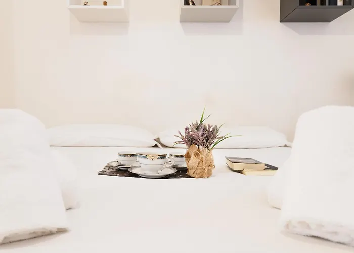 Easylife - Luminoso Sui Navigli Milano