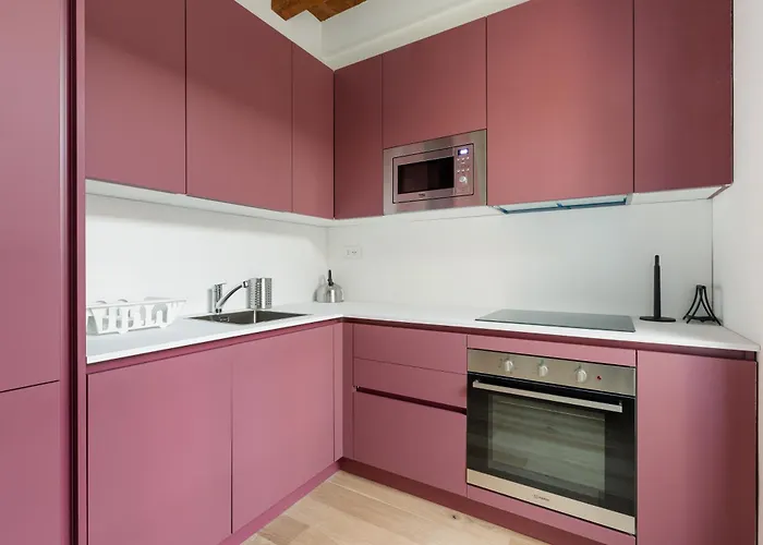 Apartmán Guesthost - Modern In With Balcony