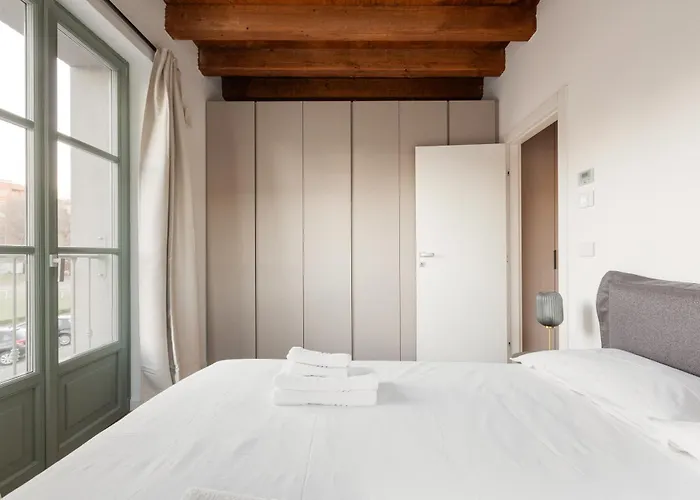 Apartmán Guesthost - Modern In With Balcony Milán