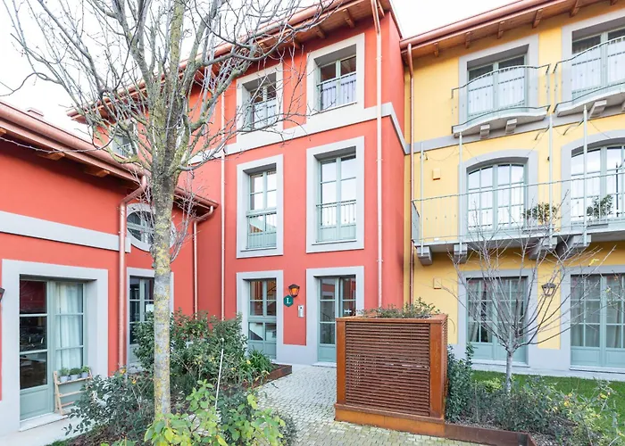 Guesthost - Modern In With Balcony *