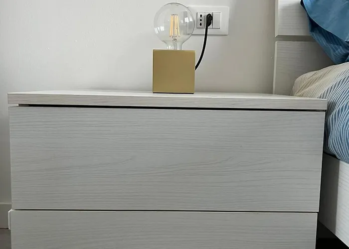 Bilocale Metro 4 - Linate Airport E Duomo 10 Min Apartment