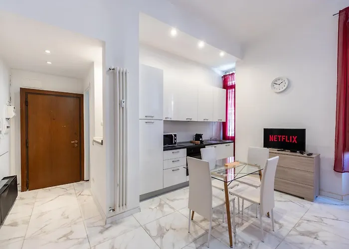 Bicocca Elegant Sweet - Milan, 20 Minutes Duomo Lägenhet