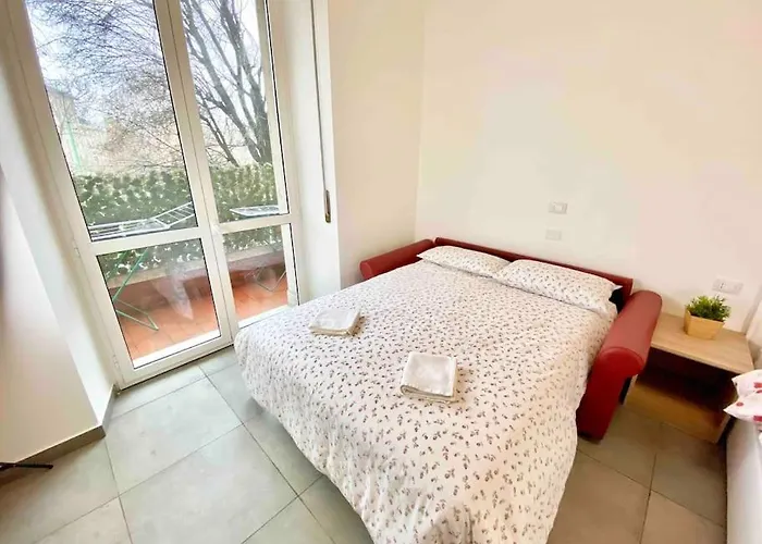 Apartament 12 Minuti Dal Duomometro+10 Posti Letto *