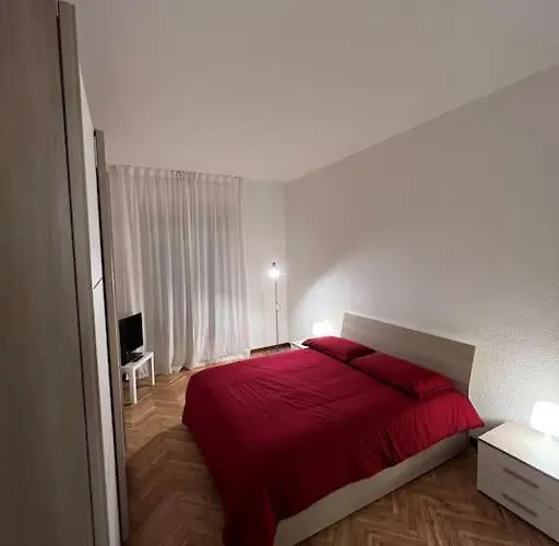 דירה - Citta Studi: 75mq For *