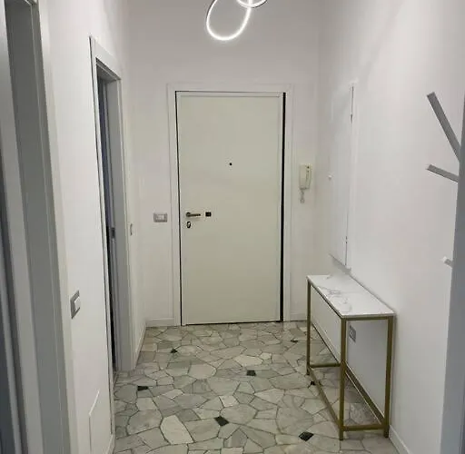 Ilaria San Siro Fiera *