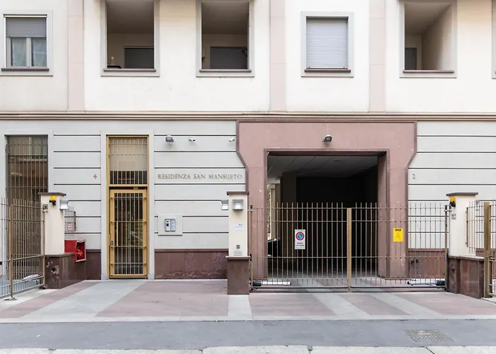 Bocconi's Nest - Close To Duomo With Terrace Milán