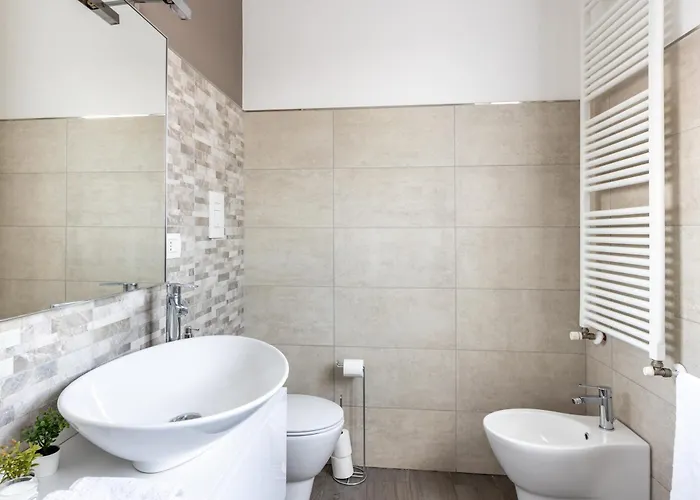 Bocconi's Nest - Close To Duomo With Terrace Milan
