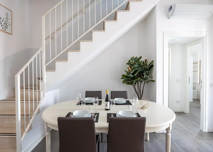 Bocconi's Nest - Close To Duomo With Terrace *