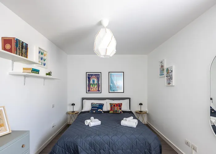Bocconi's Nest - Close To Duomo With Terrace
