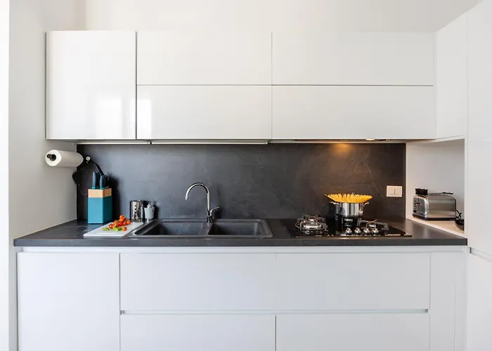 Bocconi's Nest - Close To Duomo With Terrace Milán