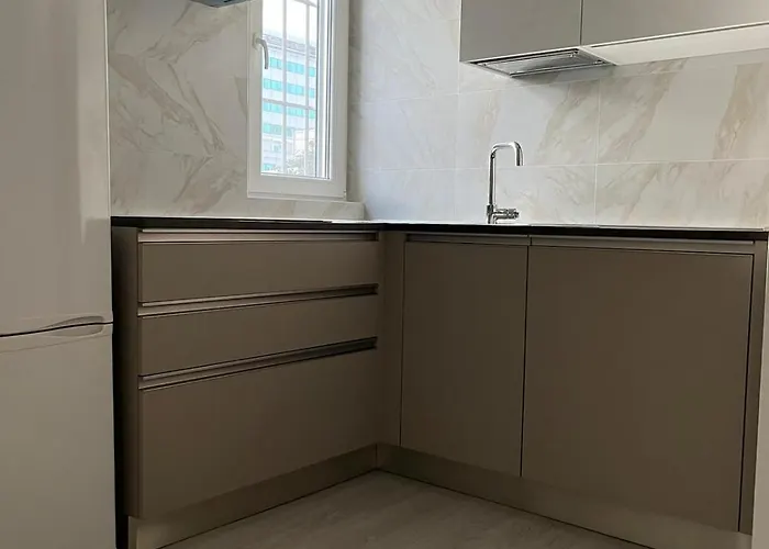 Apartment Bilocale Metro 4 - Linate Airport E Duomo 10 Min