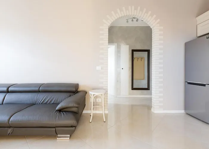 Διαμέρισμα Guesthost - Niguarda Bright W Balcony