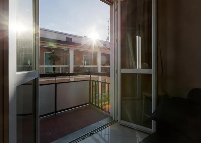 Апартаменты Guesthost - Niguarda Bright W Balcony *