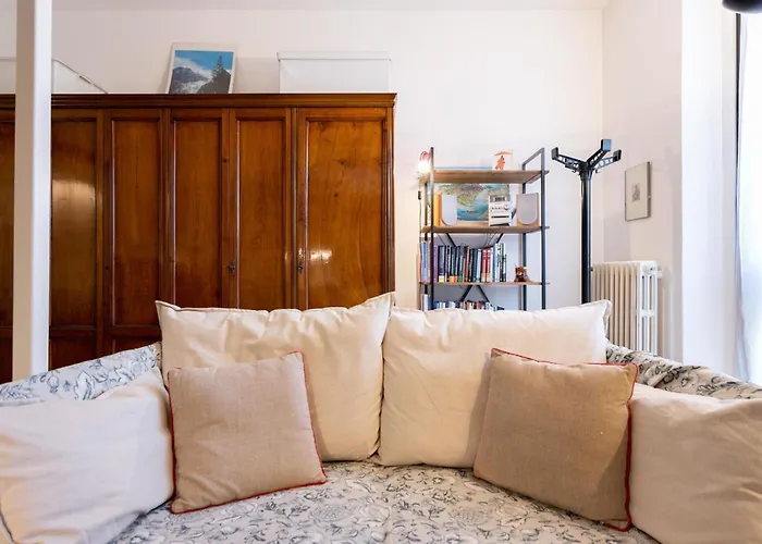 Accademia By Halldis