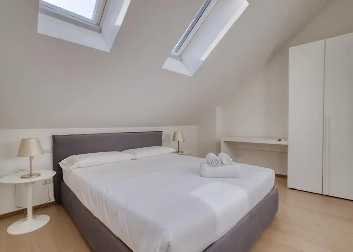 Joivy Welcoming Flats By Corso شقة ميلان