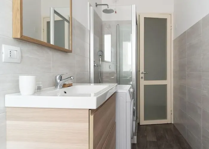 Youhosty - Lodi Quater מילאנו