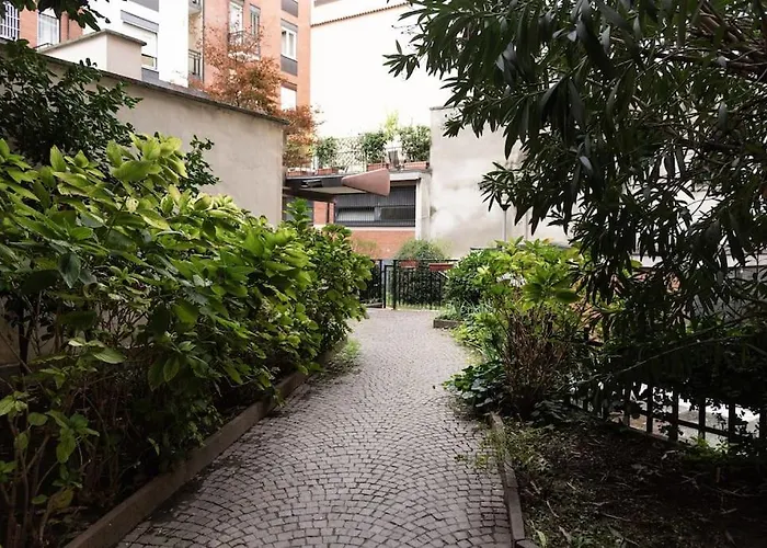 Youhosty - Lodi Quater מילאנו