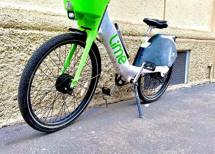 Ellebnb - Wifi, Netflix E Metro M2 A 100 Metri *