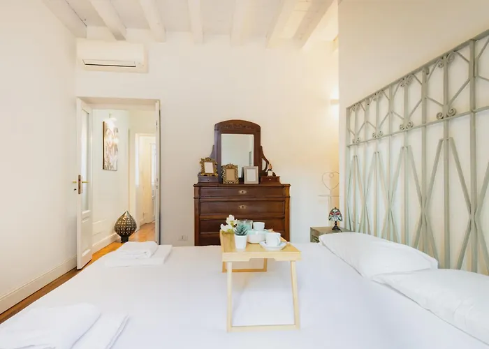 Easylife - Privata Con Giardino A Nolo Апартаменты *