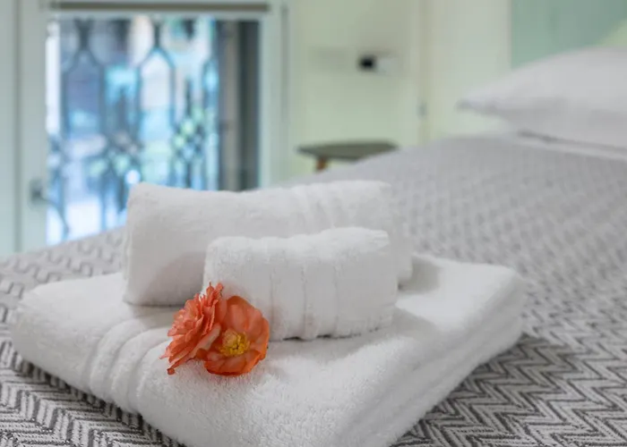 公寓 Luxury Duplex Flat With Sauna Few Steps From Duomo