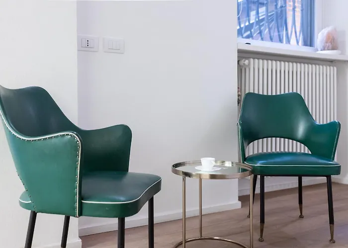 Luxury Duplex Flat With Sauna Few Steps From Duomo * 米兰