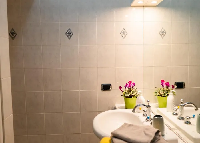 Casa Raffaella, Comodo E Tipico Bilocale Nel Centro Di Mailand