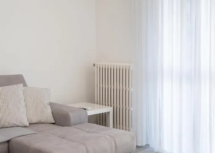 10min Rhofiera & Sansiro - 5min Metro - Ac - Freeparking Lejlighed