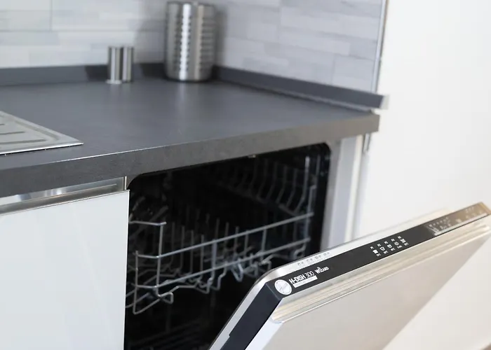 10min Rhofiera & Sansiro - 5min Metro - Ac - Freeparking Lejlighed