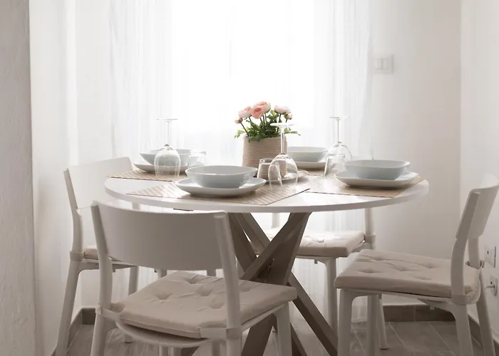 10min Rhofiera & Sansiro - 5min Metro - Ac - Freeparking