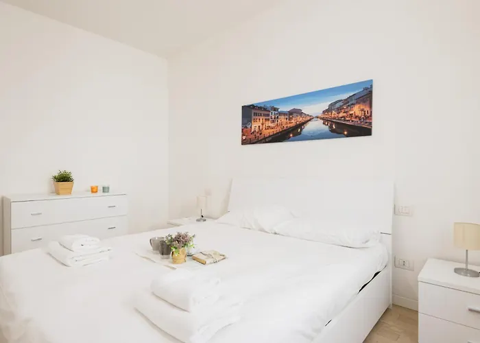 Easylife - Stile E Comfort Sui Navigli Milan