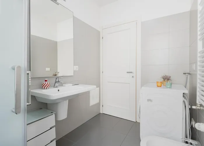 Easylife - Stile E Comfort Sui Navigli *