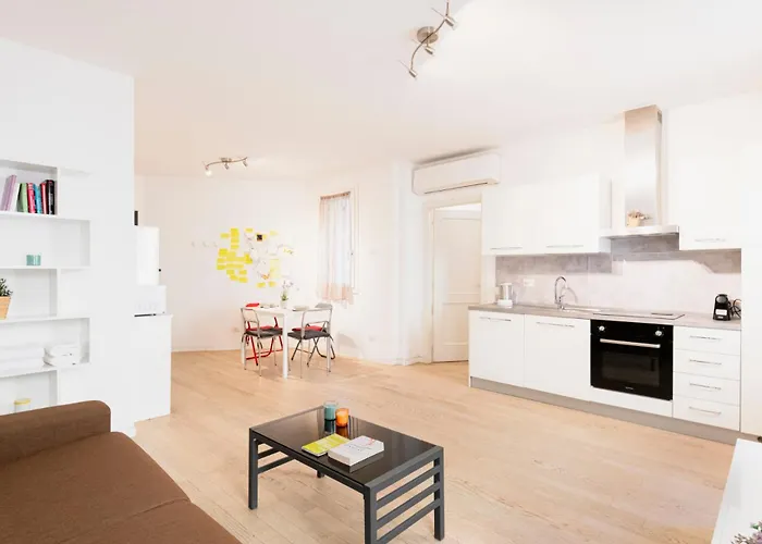 Easylife - Stile E Comfort Sui Navigli Apartment Milan