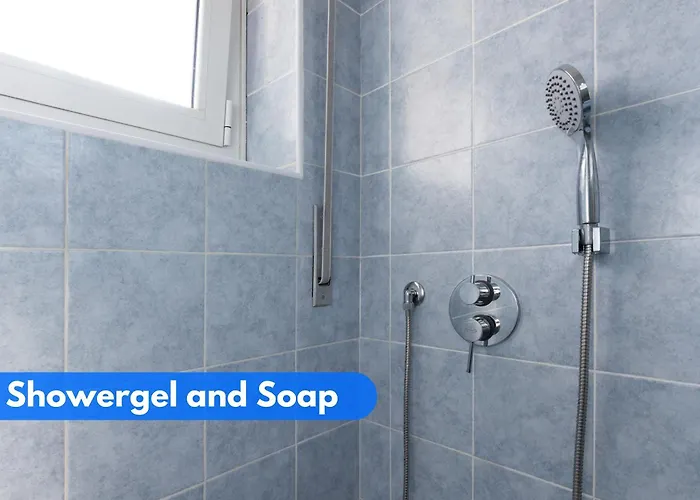 The House - Private Parking And Balcony Appartamento *