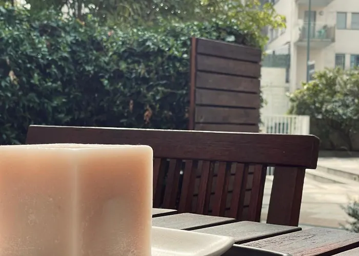 Ampio Loft Su Due Livelli Con Giardino * Milano