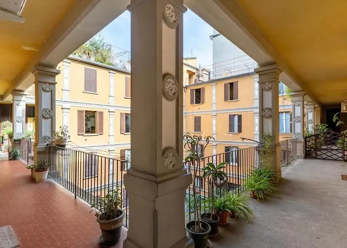 [milano Porta Garibaldi-isola] Appartamento *