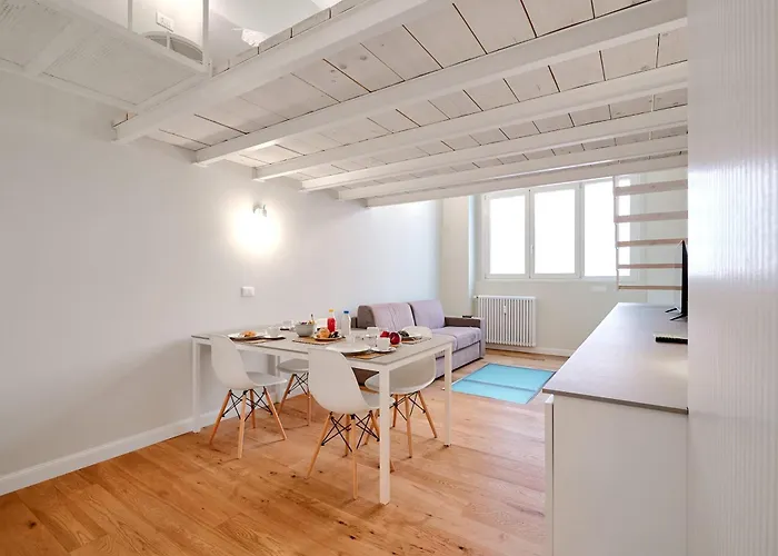 Design Loft Perfect For Couples *