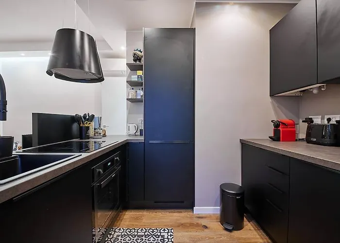 Moderno Bilocale Chic 8 Min Dal Duomo 아파트 밀라노