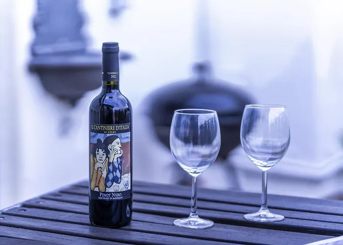 Vista Duomo Attico In Centro • Metro A 2 Minuti