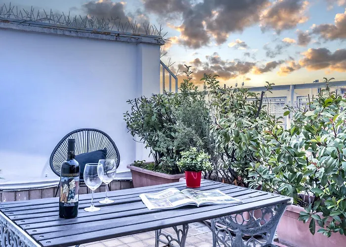 Διαμέρισμα Vista Duomo Attico In Centro • Metro A 2 Minuti *