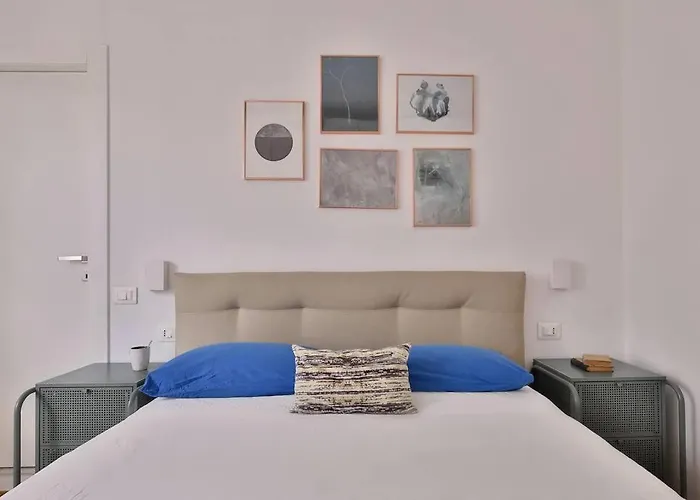 Citta Studi Moderno Pop-house