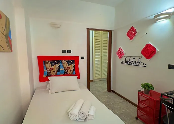 公寓 Appartme Doria 17 *