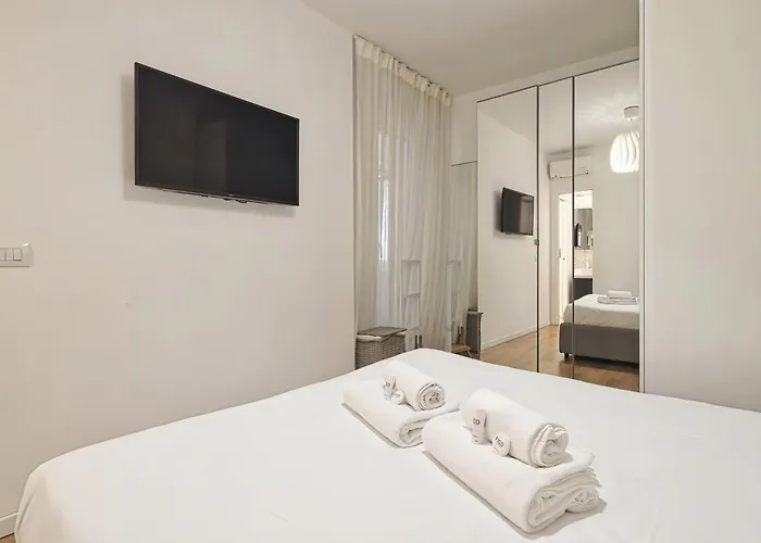 Joivy Cosy Flat In Cinque Giornate Square *