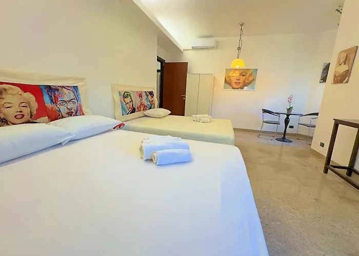 公寓 Appartme Doria 17 *