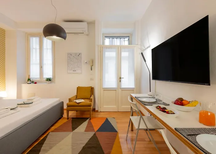 Alessandria, 4 – Fashion E Movida Milano