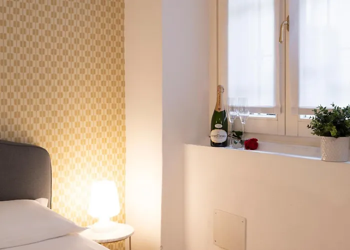 Alessandria, 4 – Fashion E Movida *